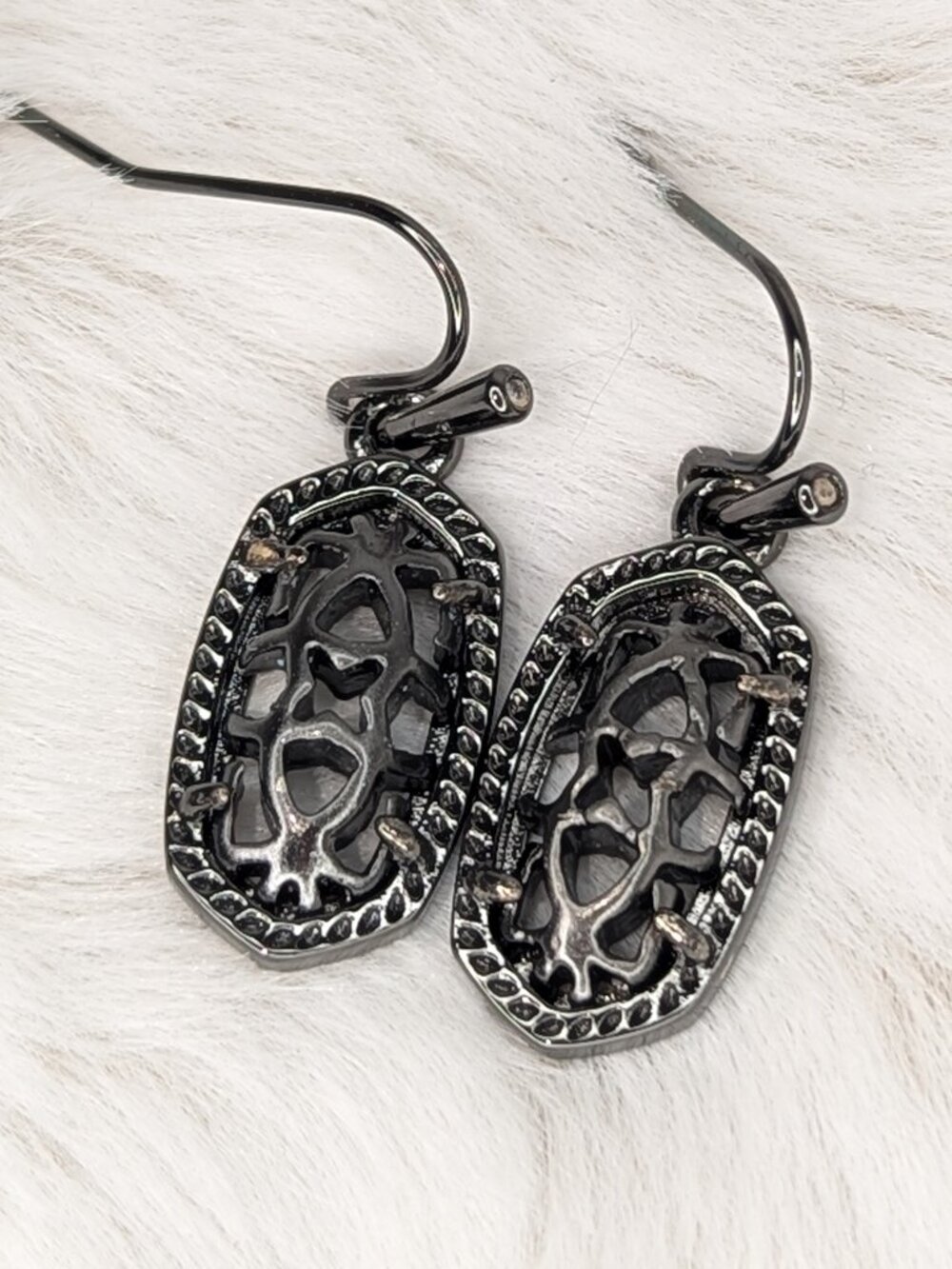 Kendra Scott Lee Filigree Earrings in Gunmetal